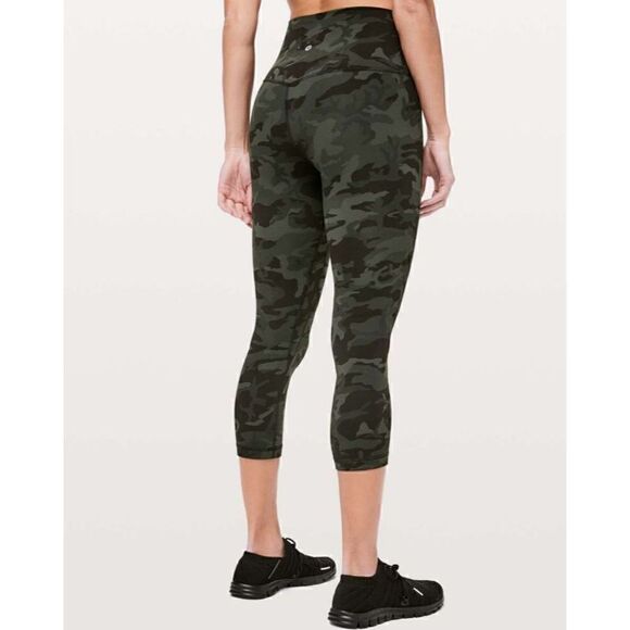 Lululemon Align Crop 21" legging Pant 
Green Camo - Picture 2 of 5